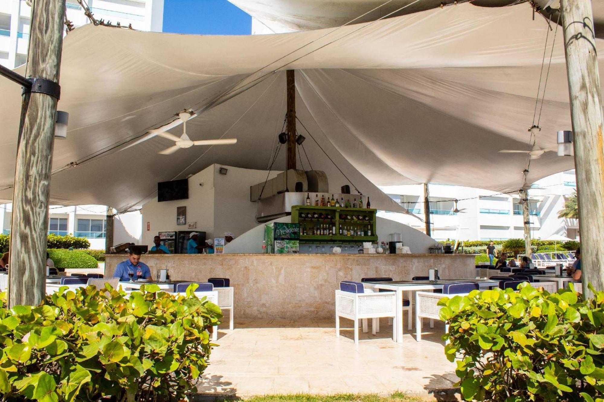 Marbella Juan Dolio Beachfront Buitenkant foto